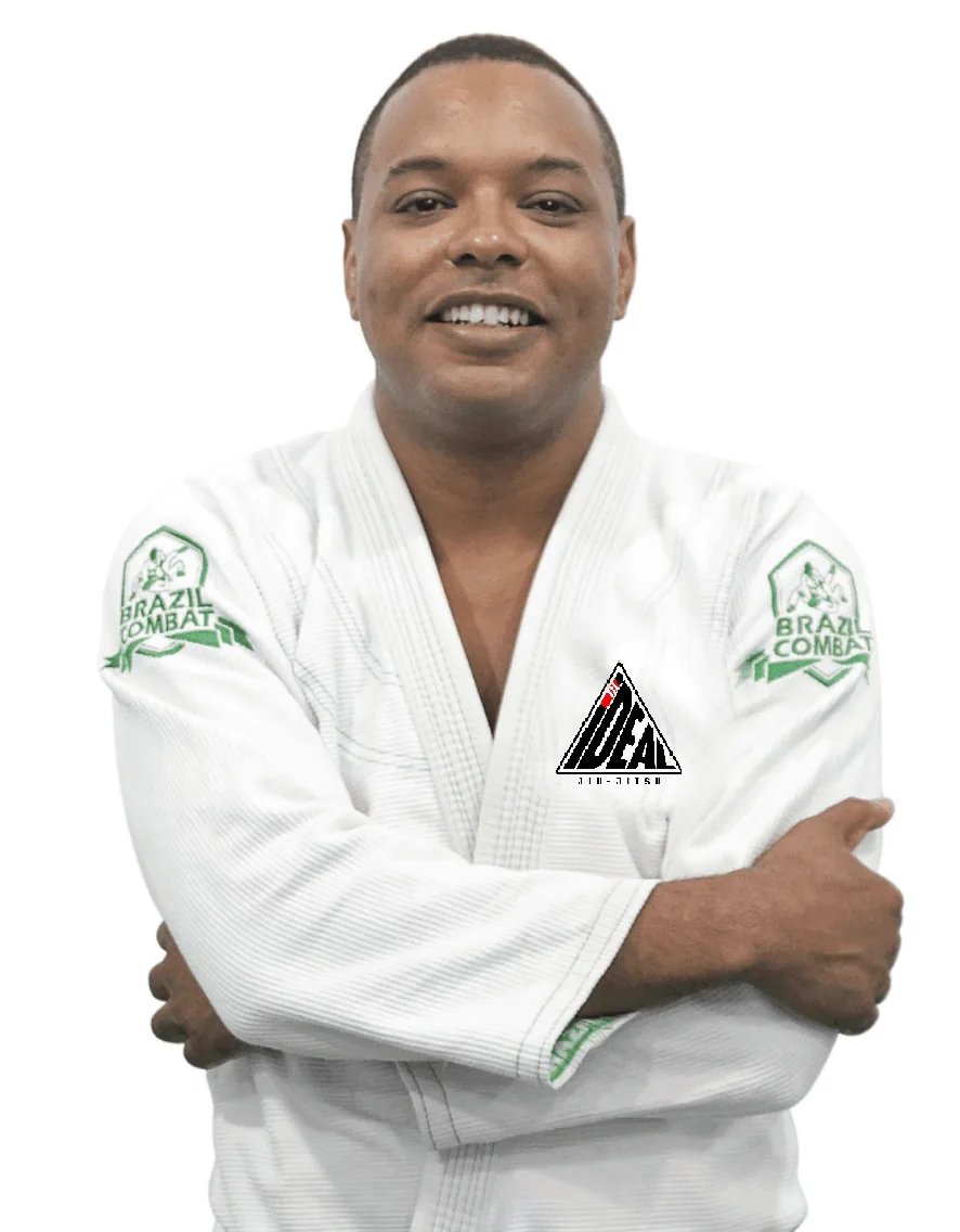 Ideal Jiu-Jitsu — Méier (flagship unit). Founded July 2019 by Bruno Santos, after 6 years as a Gracie Humaitá Méier franchisee and 19 years under Master Rolker Gracie